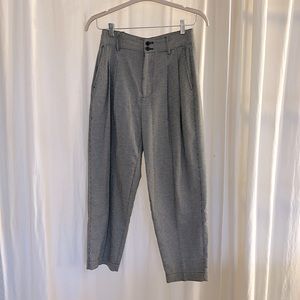 Madewell - Houndstooth pleated trousers
